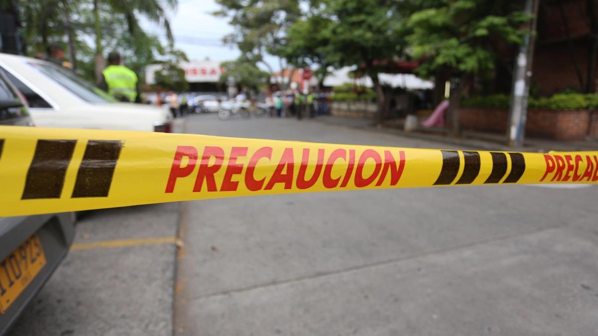 Macabre encuentra el cuerpo de una mujer enterrada en un patio