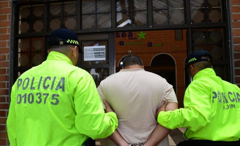 El hombre de 50 años fue capturado por abusar sexualmente de tres de sus familiares, incluidos dos menores