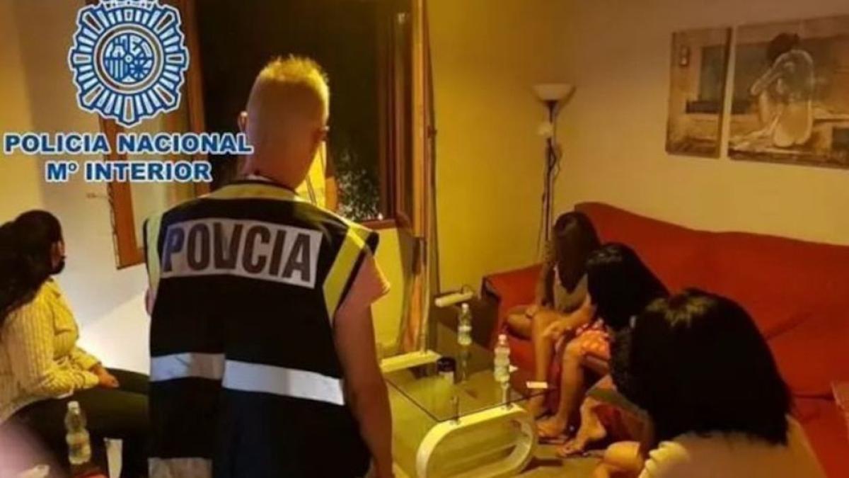 Esta es la pesadilla de 42 calados que soñaron con empleo en España, pero fueron secuestrados por prostitución