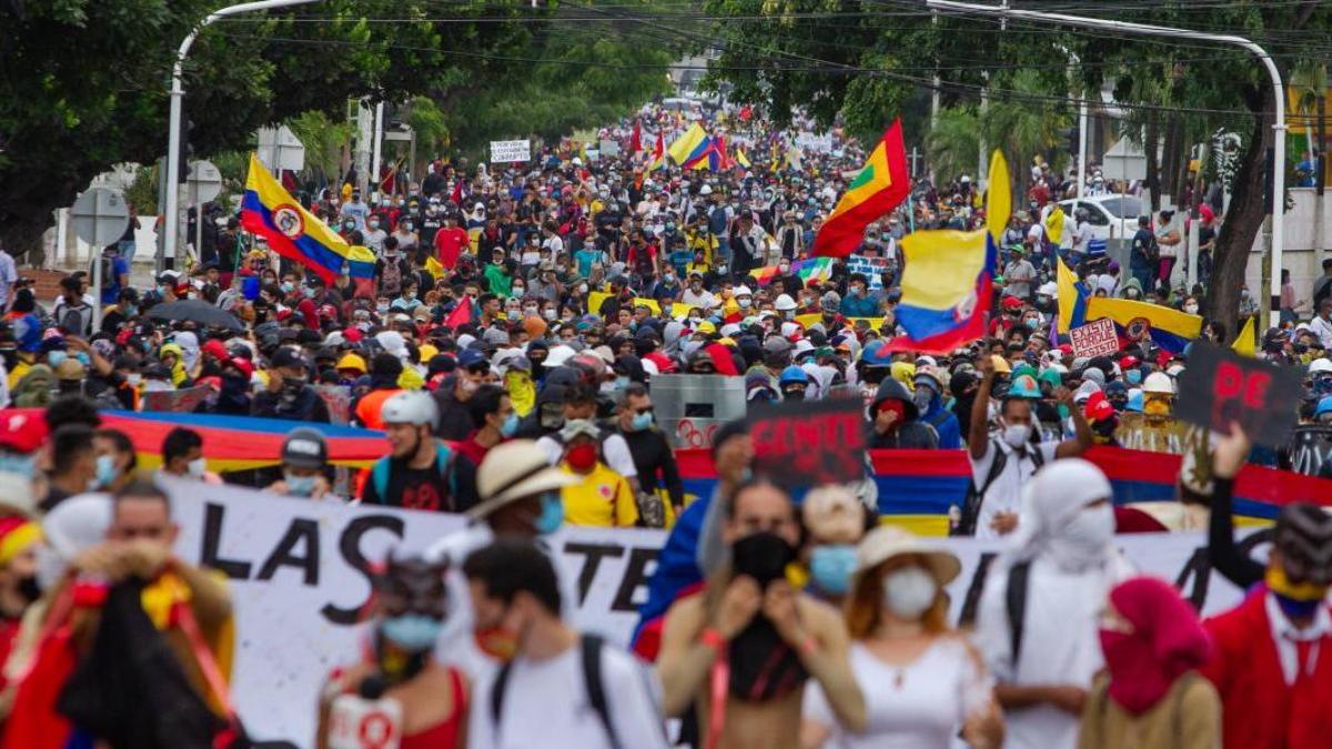 00 am Comience las marchas para el Día Internacional del Trabajo