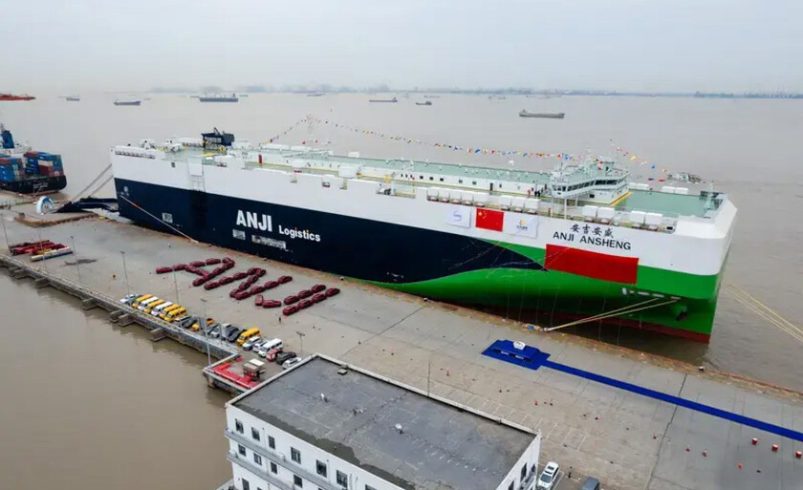la madre de todos los barcos ro-ro

 – Tinta clara