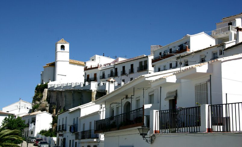 Valencia probó la semana laboral de cuatro días. Una ciudad de Cádiz de 1.355 habitantes ha sido la primera en implementarla

 – Tinta clara