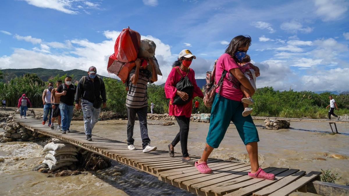 El informe revela las razones por las que las columnas están abandonando el país y los destinos más buscados