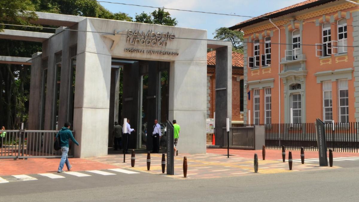 Colapso en el departamento de emergencias de la emergencia del Hospital Género de la Fundación San Vicente