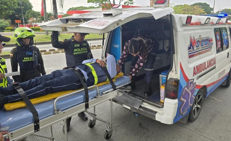 ¿Podría el agresor de otro agente de tránsito ir a la cárcel en Cali? Rodó el guardia y fue capturado

 – Tinta clara
