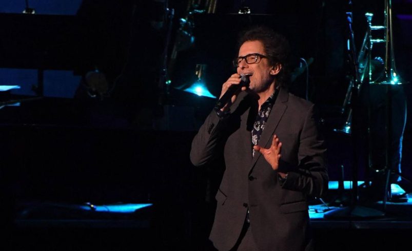 Andrés Calamaro fue animado en Manizales después de la controversia en Cali por sus comentarios a favor de las mareas de toros

 – Tinta clara