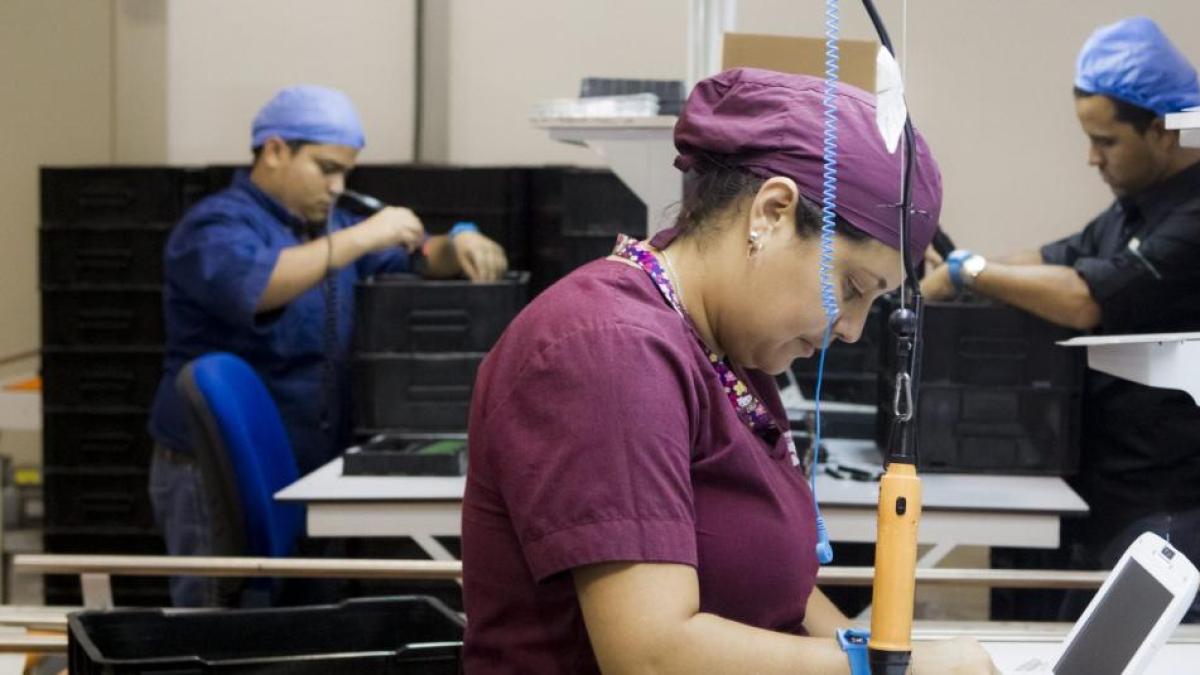 Aunque las mujeres crean el 46 por ciento de las empresas en 2024, las brechas de género persisten en el empleo y el crecimiento