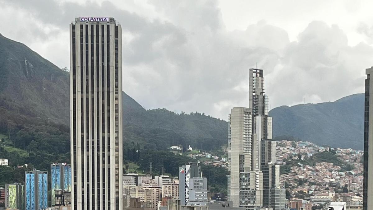 Eduardo Pacheco Cortés, de Mercantil Colpatria

 – Tinta clara