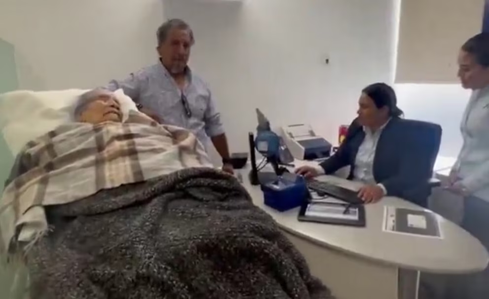 Forcan a la abuela de 96 años para ir al banco a cobrar su pensión –