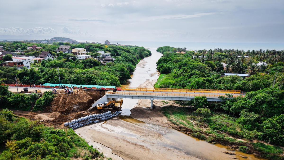Los comerciantes de Atlantic y Bolívar lloran soluciones para demoras en obras del mar colapsadas hace 18 días hace 18 días

 – Tinta clara