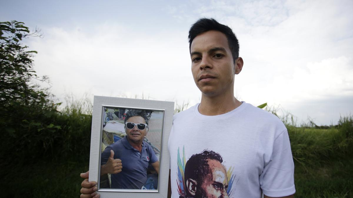 ‘Mi padre buscó trabajar de manera digna’