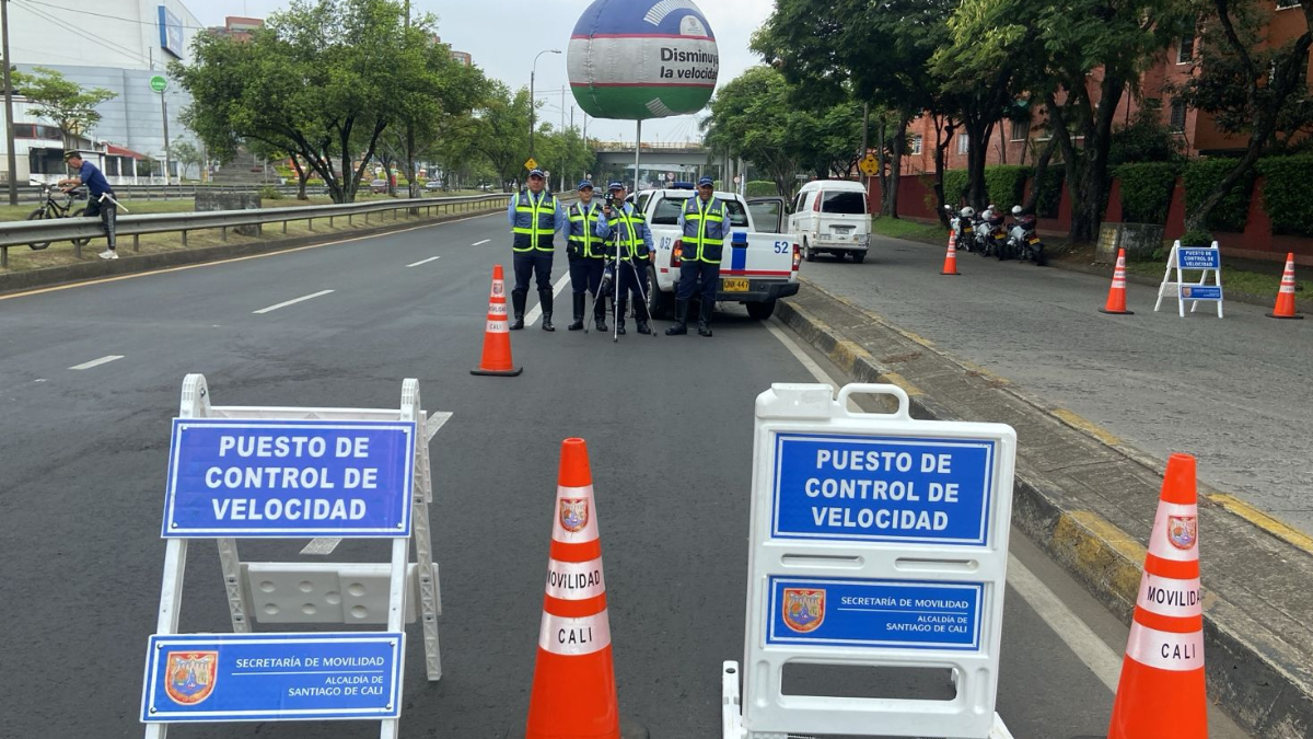 Principales sitios de marcha y concentración; Estas son las desviaciones para facilitar la movilidad.

 – Tinta clara