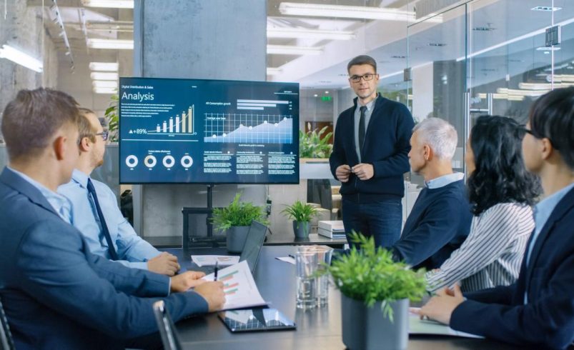 Tecnología tecnológica, crecimiento de ingresos de Microsoft y Alphabet en el primer trimestre de 2025. Años.