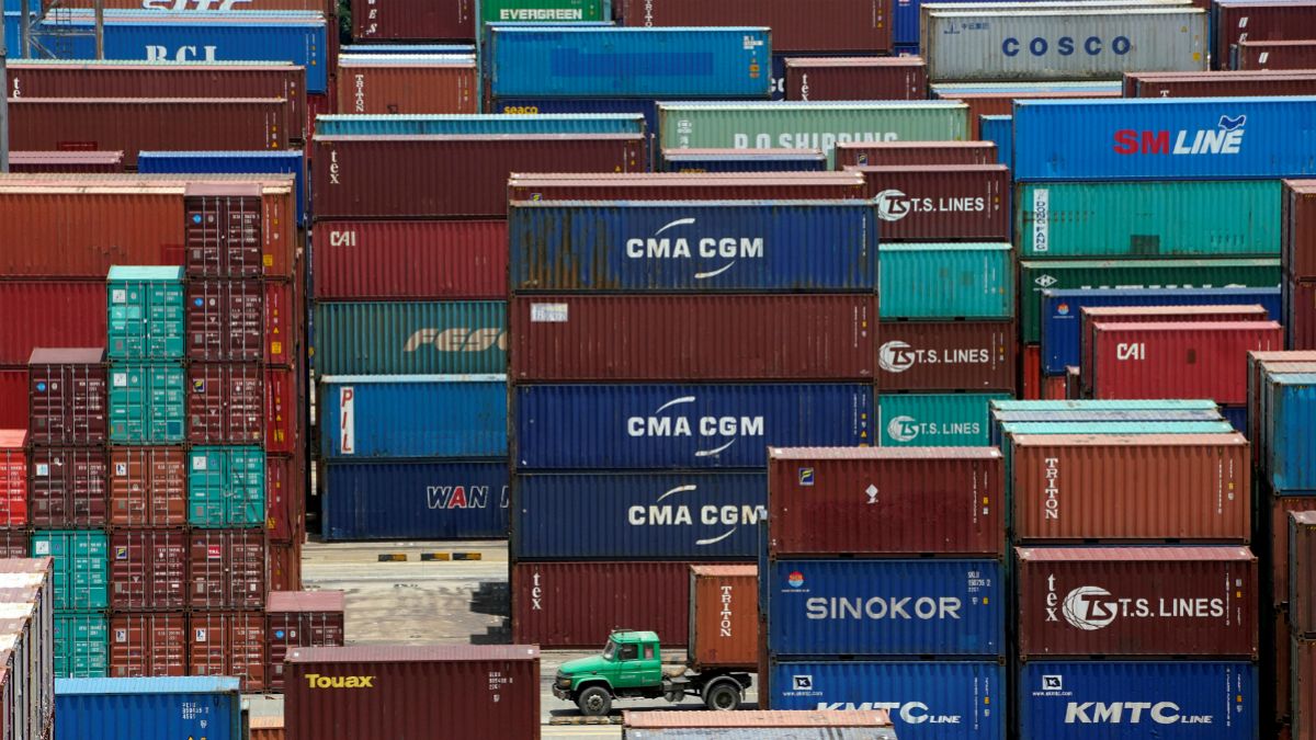 Las tensiones comerciales ralentizan el mundo –