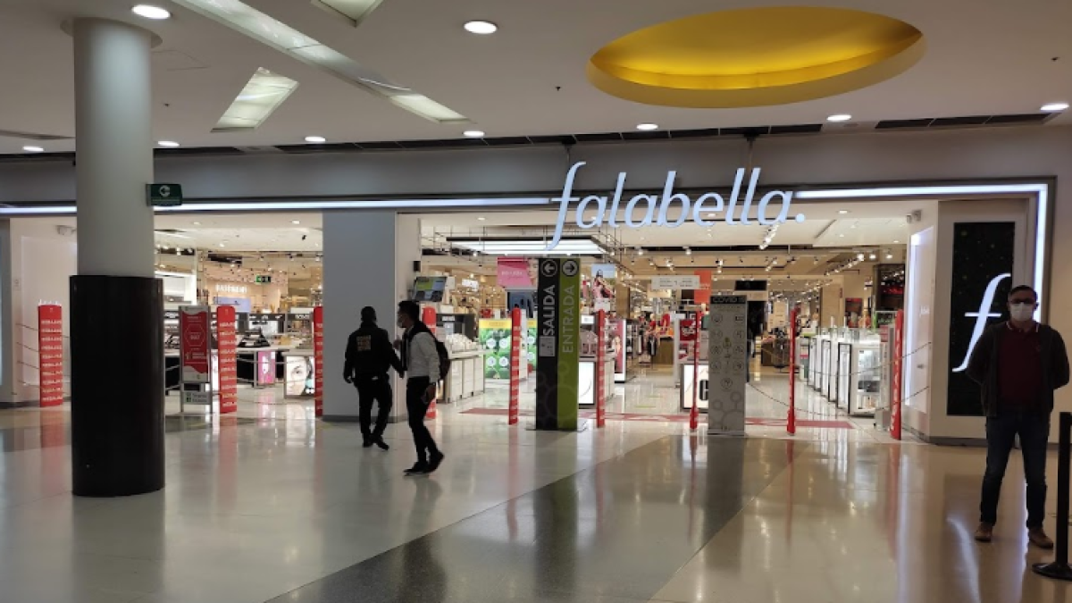 Corona vende su participación en compañías financieras de Grupo Falabella, ¿qué pasará para invertir en la patria?

 – Tinta clara