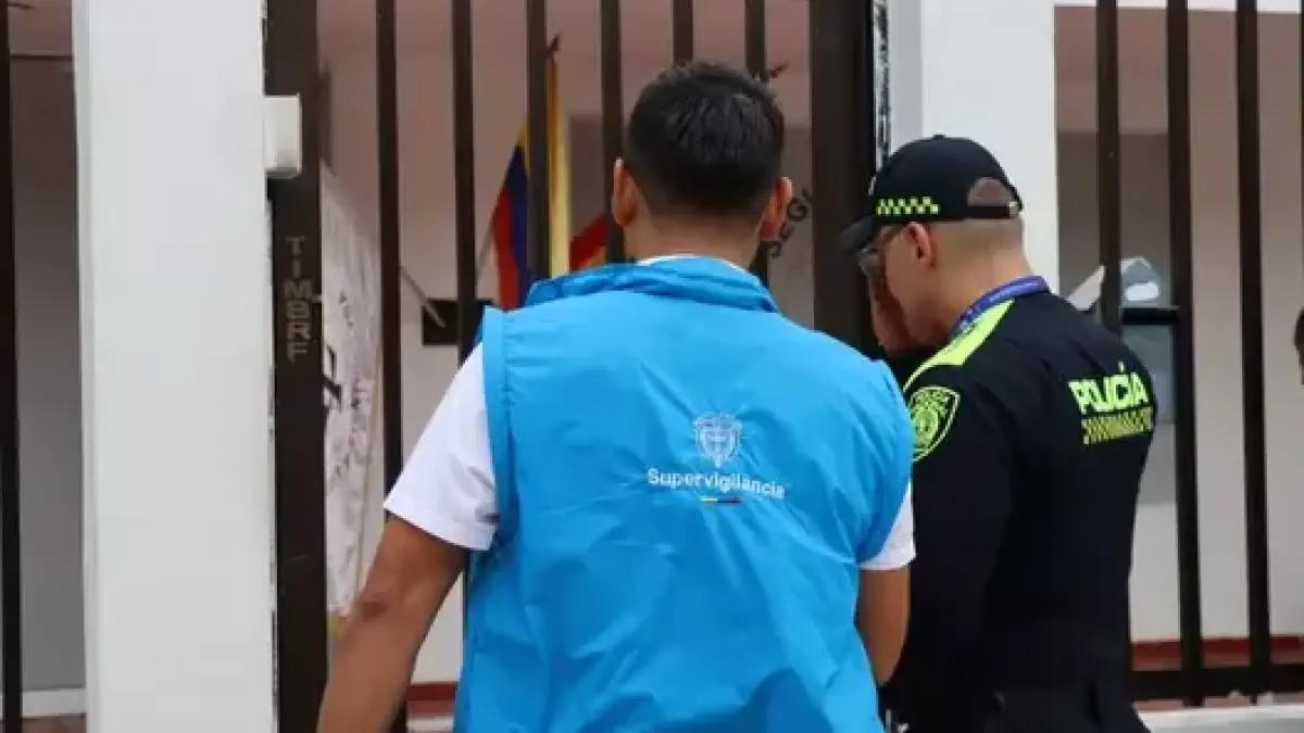 Cinco compañías de seguridad privadas en Barranquilla pierden licencias después de hallazgos serios

 – Tinta clara