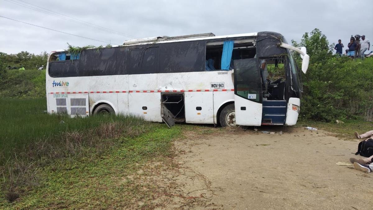 Un accidente de autobús muerto y 20 hirtos con trabajadores del hotel en una carretera a Barú

 – Tinta clara