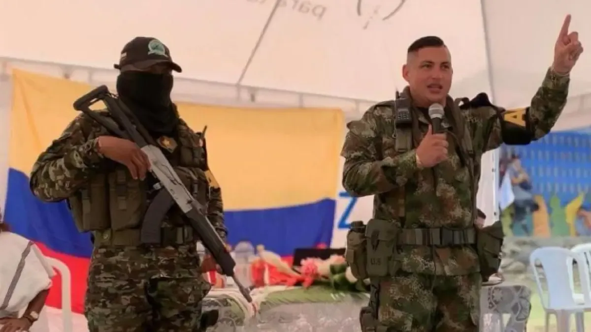 Conquerores de defensa propia de la Sierra formalizan a su portavoz ante el gobierno nacional y hacen una nueva solicitud

 – Tinta clara