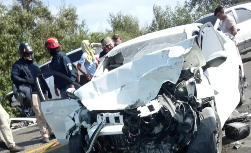 Un bebé muerto, su madre en coma y un padre devastado deja múltiples accidentes

 – Tinta clara