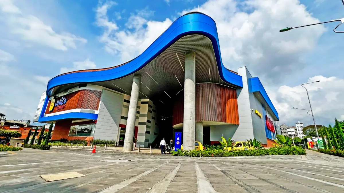 Este es el primer centro comercial del país con un premio al mercado comercial internacional: se fundó en Cali

 – Tinta clara