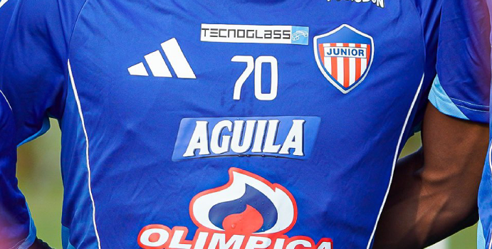 Deja al junior de Barranquilla para jugar la Copa Mundial del Club.

 – Tinta clara