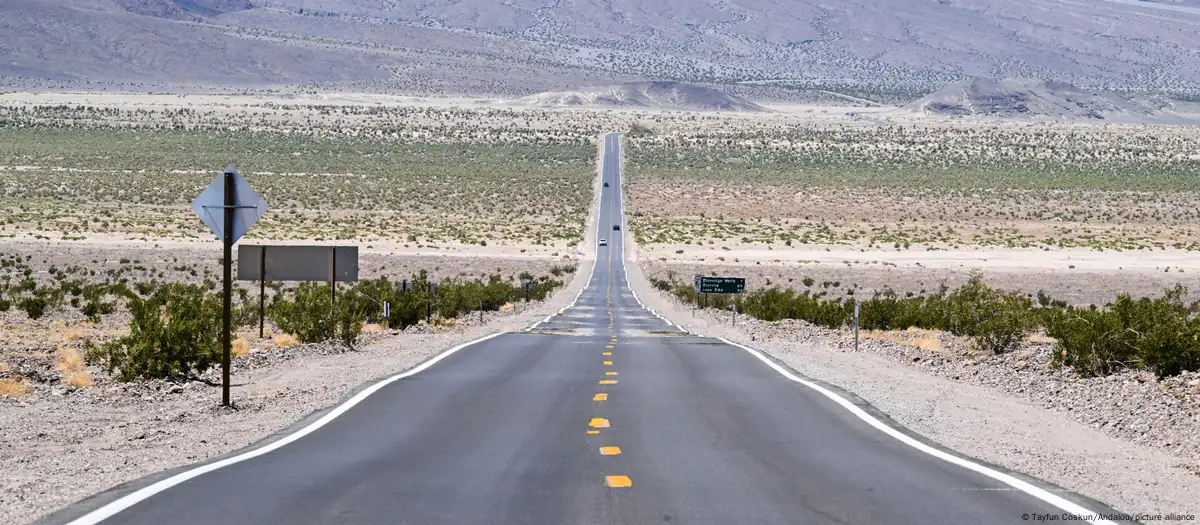 La infraestructura debe adaptarse a Global – Advertencia adicional

 – Tinta clara