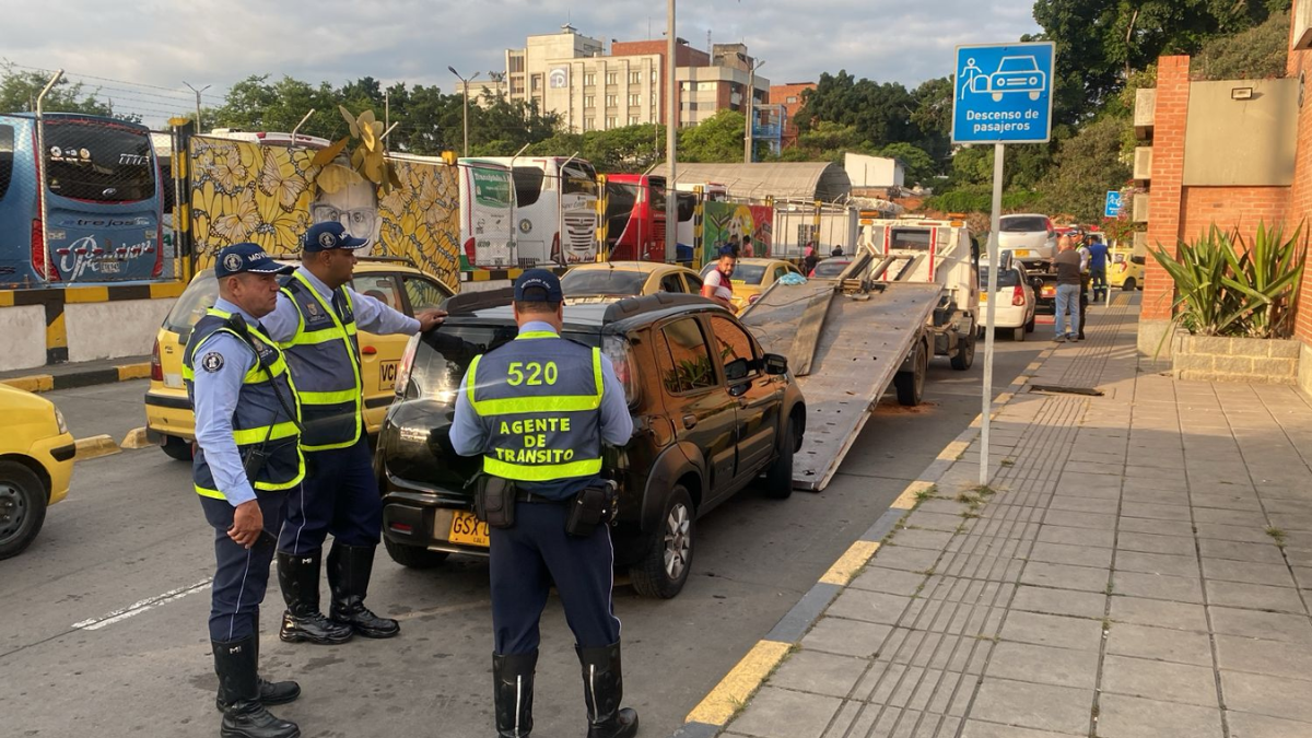 La oficina del alcalde de Cali publicó un decreto que regula el pico y la placa desde el 1 de julio

 – Tinta clara