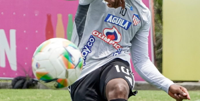 Pereira y Bucaramanga buscarían firmar a Luis González

 – Tinta clara