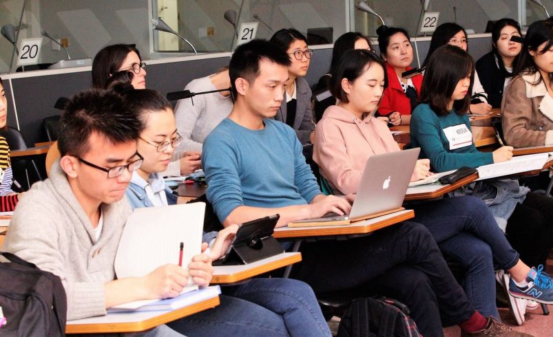 Estudiantes chinos: rechazados por los Estados Unidos y cuestionado en China – 

 – Tinta clara