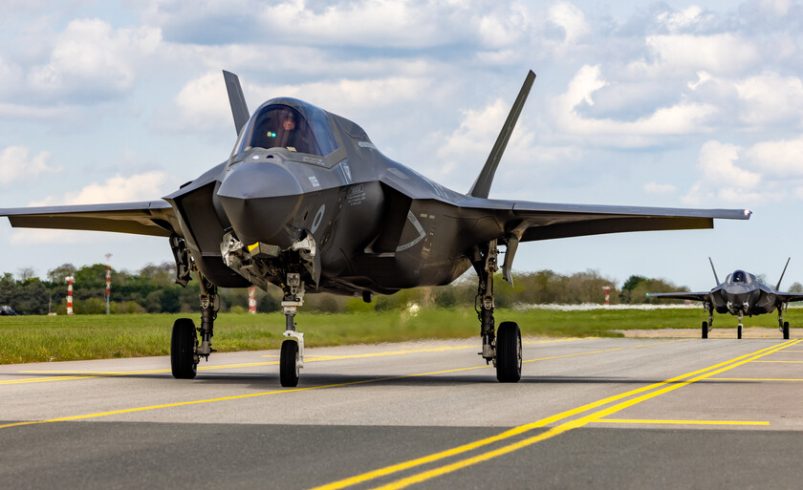 El Reino Unido estaba esperando una búsqueda invencible. Hoy, el F-35 vuela poco y no puede disparar sus propias armas

 – Tinta clara