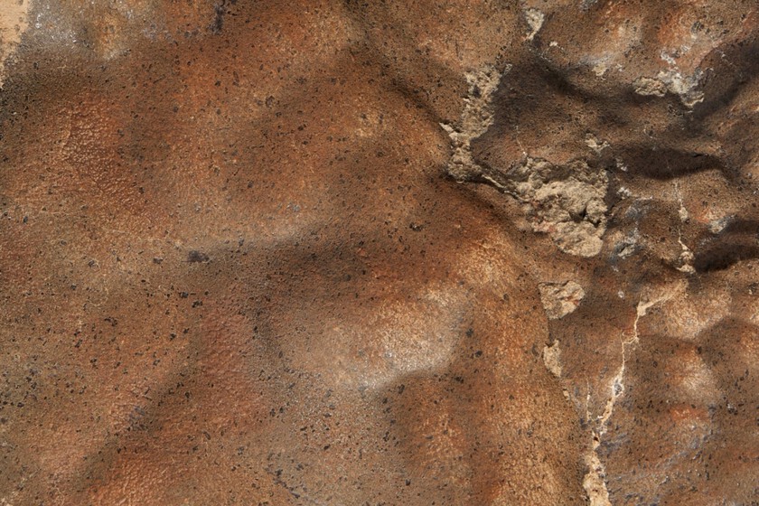 La pieza más grande de Marte en la Tierra acaba de vender por 5.3 millones de dólares.

 – Tinta clara