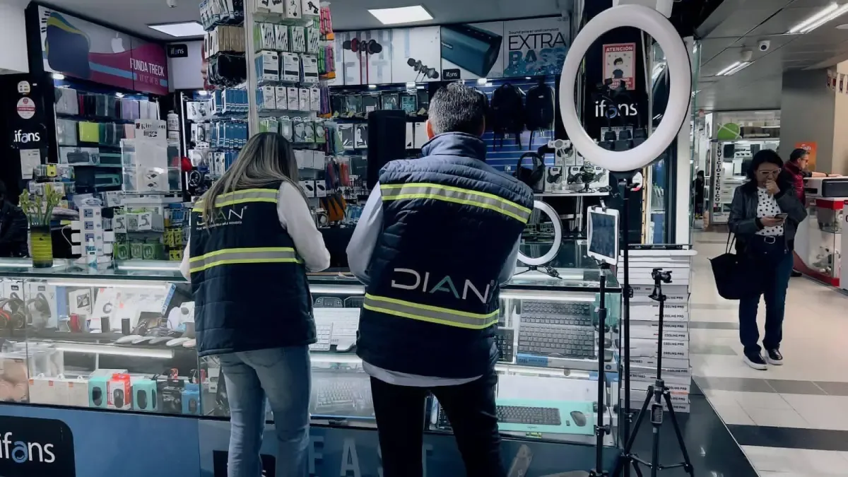 Hay más de 1,450 cierres comerciales para la facturación electrónicamente. ¿Cómo evitar las sanciones para su trabajo?

 – Tinta clara