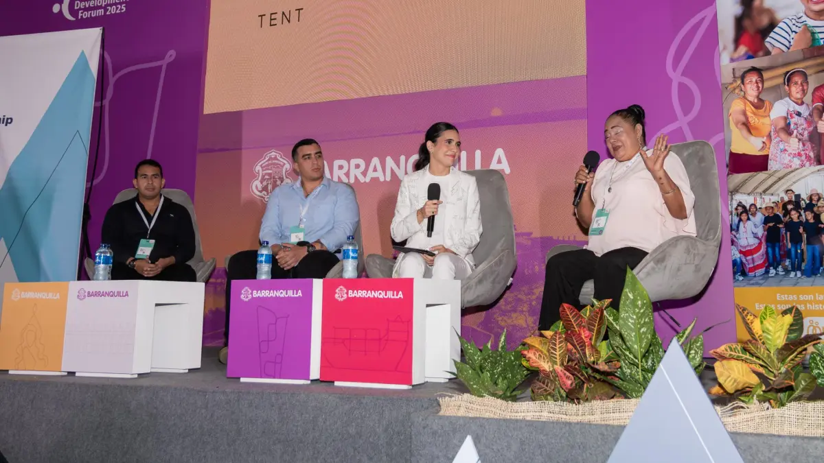 Barranquilla promueve la inclusión laboral de migrantes en el evento de la OCDE dirigido por Muttu y Tent Partnership

 – Tinta clara