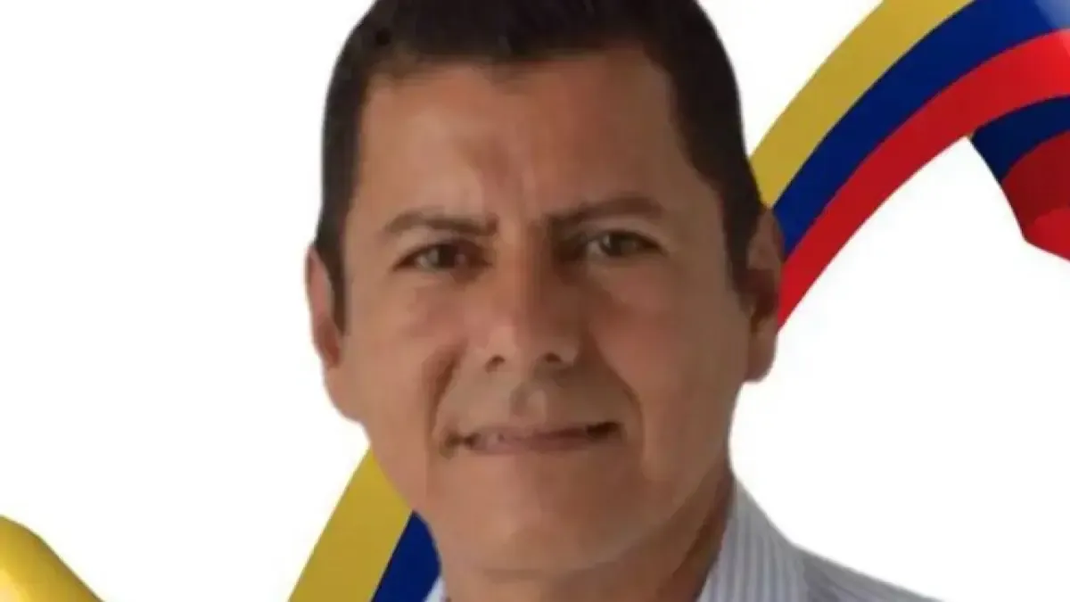 El líder social secuestrado en Santa Rosa, al sur de Bolívar, lo llevó de su casa, al menos 10 hombres armados

 – Tinta clara