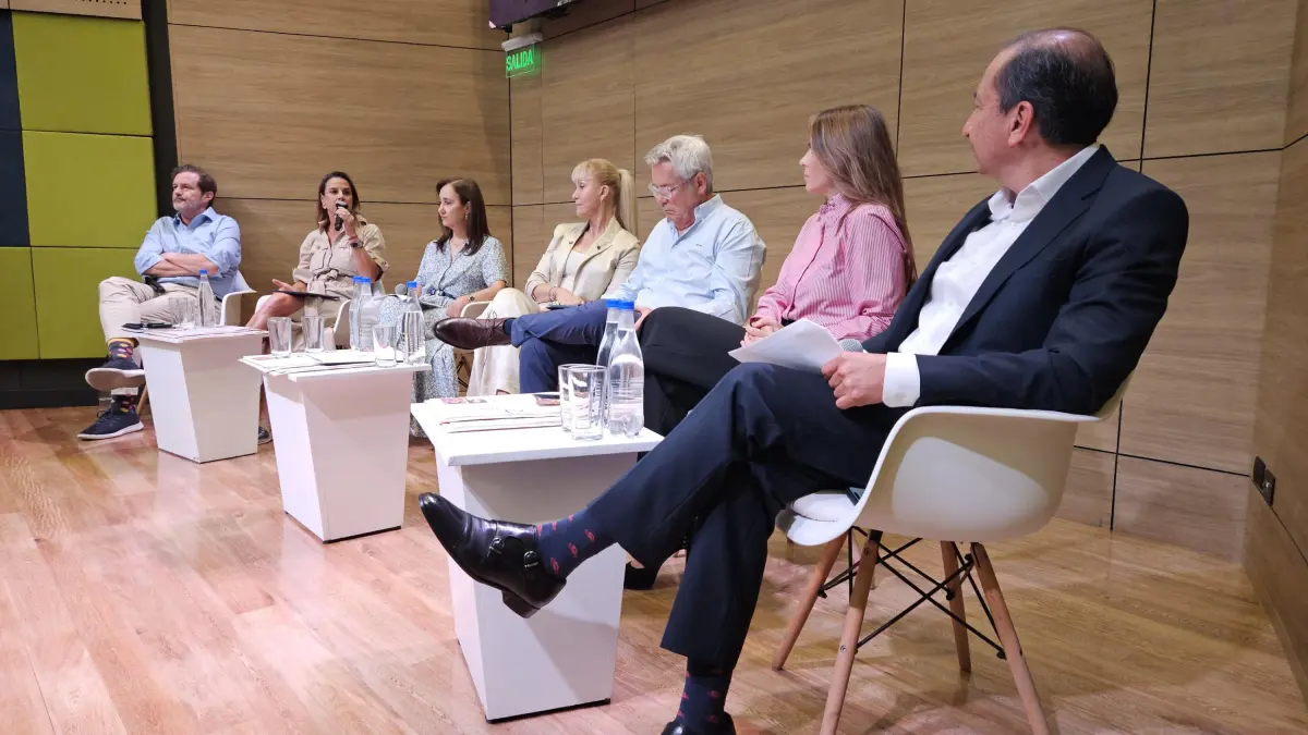 Gran foro ‘El Valle se atreve: liderazgo que se transforma’

 – Tinta clara