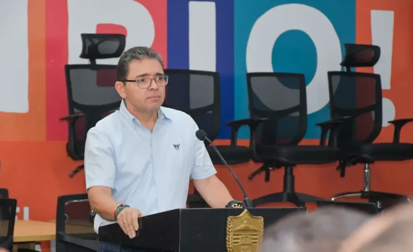 El presidente Gustavo Petro debe comisionar el gobernador mientras convoca las elecciones

 – Tinta clara