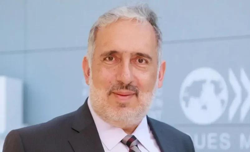 «Colombia está en el proceso de implementar la reforma del gasto de construcción», embajador colombiano en la OCDE

 – Tinta clara