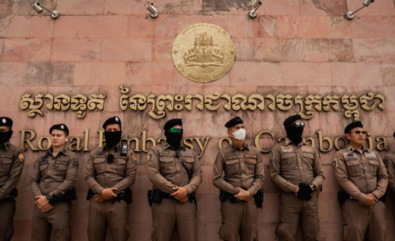 Tailandia Bombardea Camboya y eleva el voltaje del borde: Asia en tensión – 

 – Tinta clara