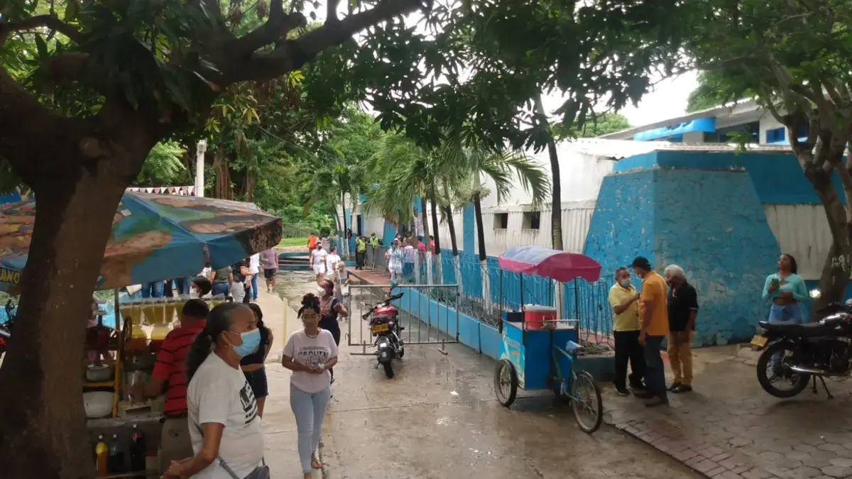 Quince días sin luz y sin asistir a clases: la universidad en Soledad todavía está fuera, mientras que los estudiantes y los tutores esperan soluciones

 – Tinta clara