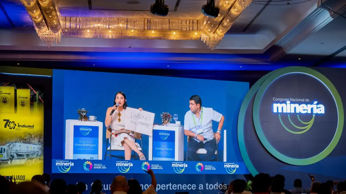 El nuevo pulso que se produce entre ejecutivo y legislativo sería para el proyecto para la nueva ley minera

 – Tinta clara