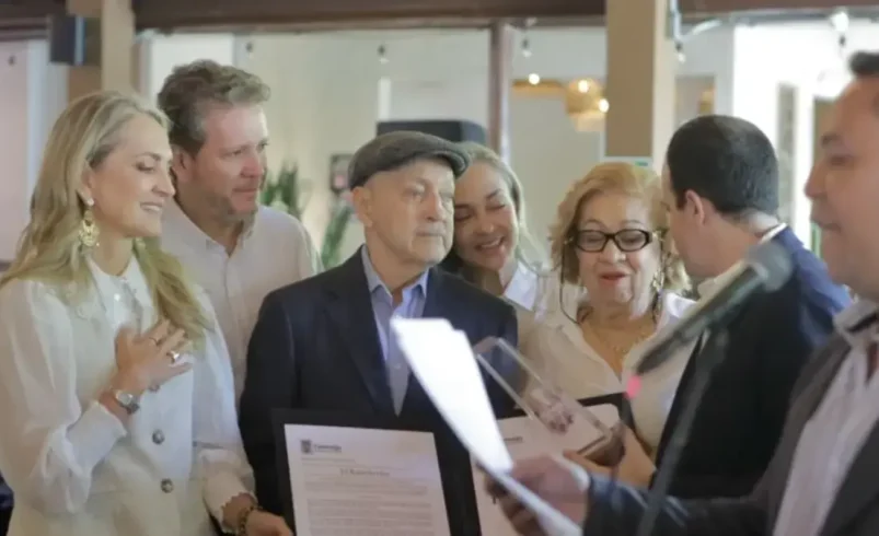 Esta fue la última celebración de los 50 años del famoso restaurante ‘El Rancherito’ con sus dueños, una pareja que murió en un accidente fatal

 – Tinta clara