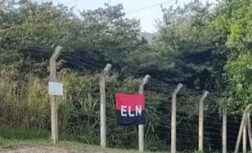 Muestran un dispositivo de seguridad fuerte con el ejército después de la aparición de la bandera de Eln en la reconocida subestación de energía de PiedeCuesta

 – Tinta clara