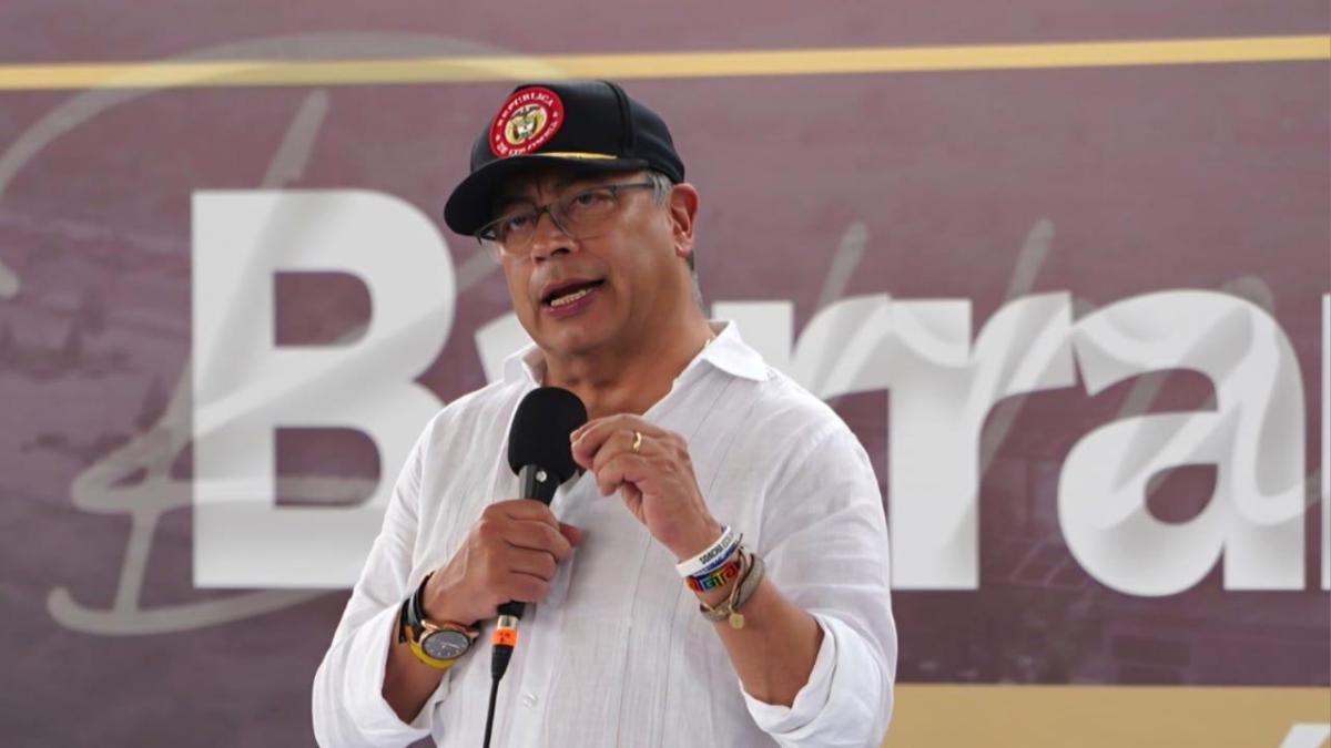 Pendiente y horario | Estos serán los cierres de carreteras en Bucaramanga después de la visita del presidente Gustavo Petro: ¿Qué viene a Santander?

 – Tinta clara
