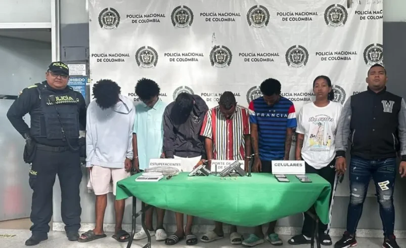 Siete capturados en una redada de microtrafling, armas ilegales y concierto para cometer crímenes

 – Tinta clara