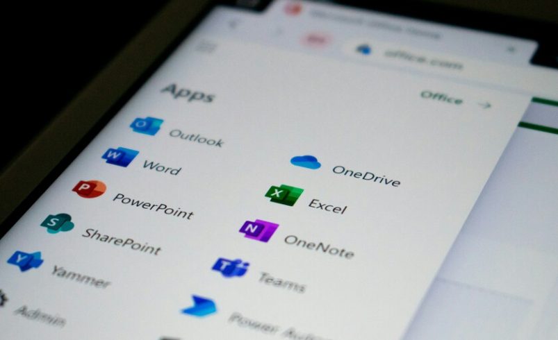 Microsoft 365 tendrá versiones más baratas en todo el mundo. Es el resultado de la presión antimonopolio de la Comisión Europea.

 – Tinta clara