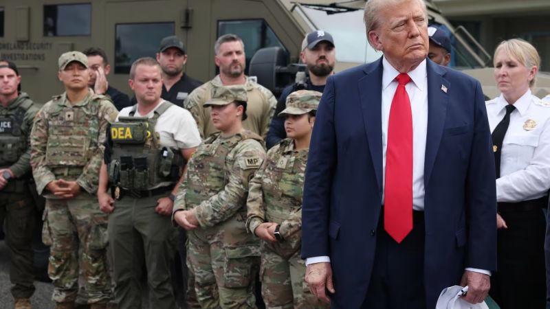 Trump anuncia el envío de militares a Portland para proteger el hielo – instalaciones adicionales

 – Tinta clara