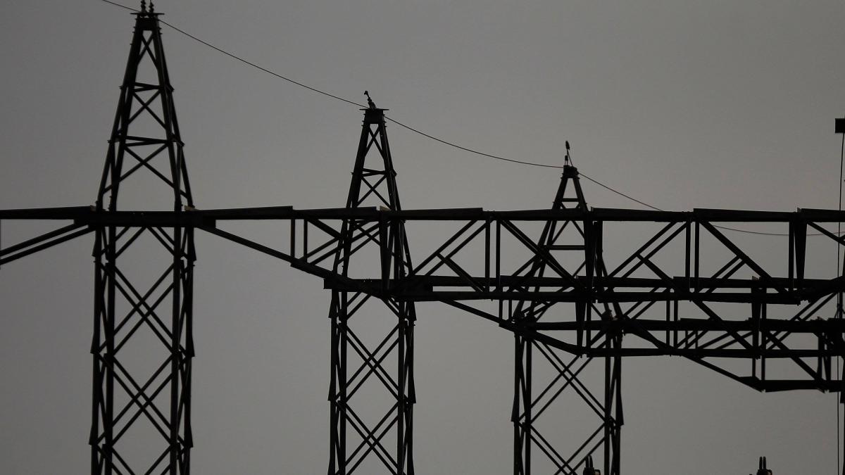 Los gremios advierten que el sistema podría colapsar en 2026 debido a la falta de generación firme

 – Tinta clara