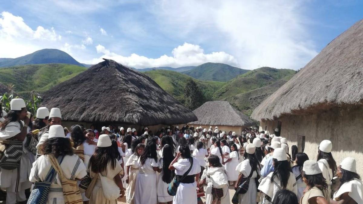 estará dentro de la línea negra, territorio sagrado de Arhuaco

 – Tinta clara