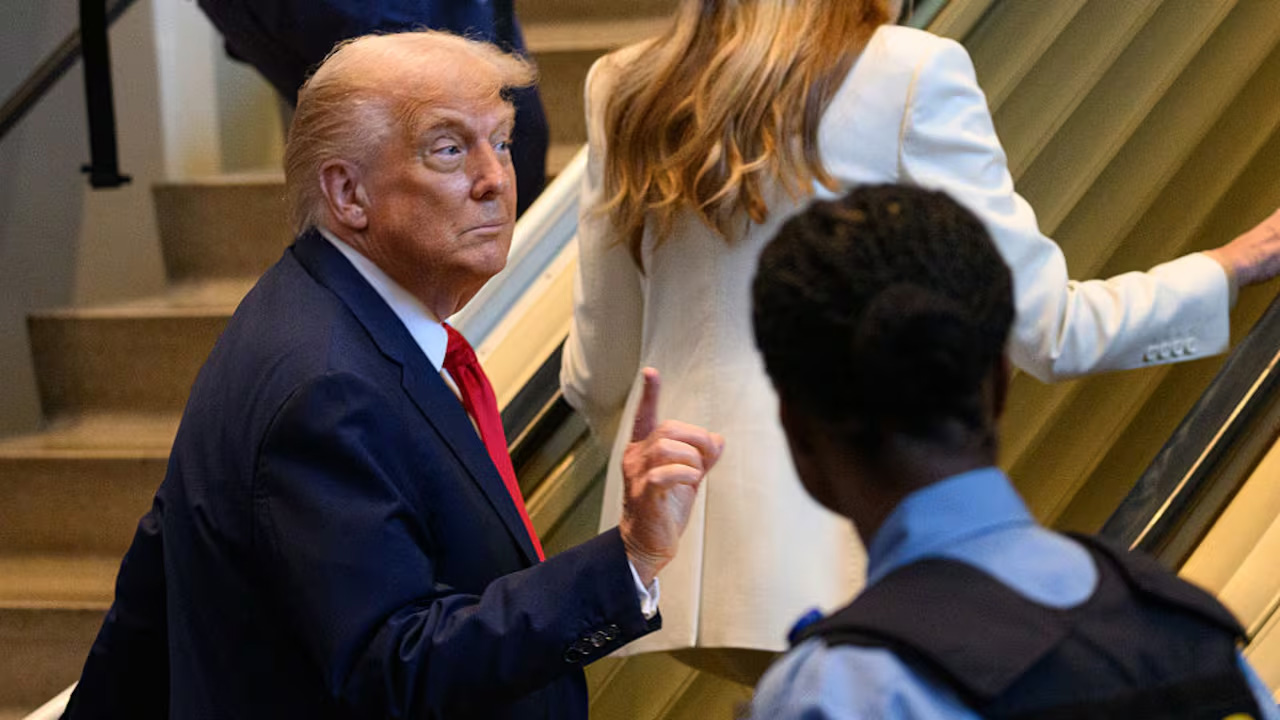 Incidentes con Trump en la ONU Desentrazándose en la Casa Blanca – 

 – Tinta clara