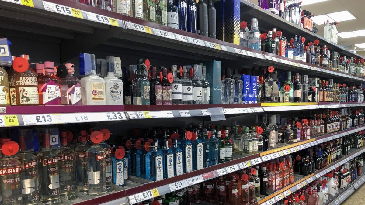 Lista de bienes y servicios que pagarían más IVA y consumo con nuevas reformas fiscales

 – Tinta clara